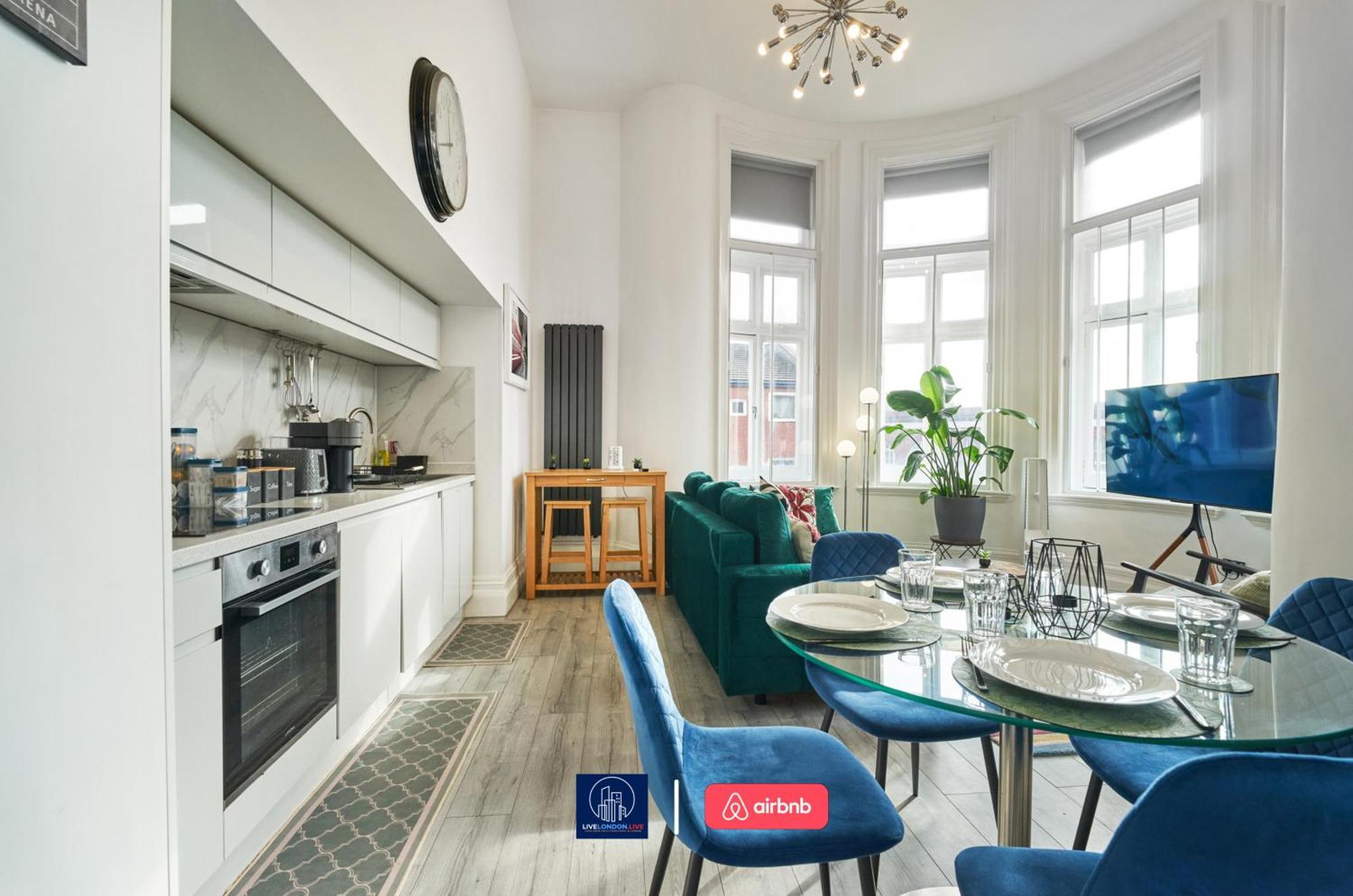 Last-Minute Specials L Sleeps Up To 4 Guests L One-Bedroom Apartment With King Bed And High Ceilings Near Camden By Live London Short Lets & Serviced Accommodation Zewnętrze zdjęcie